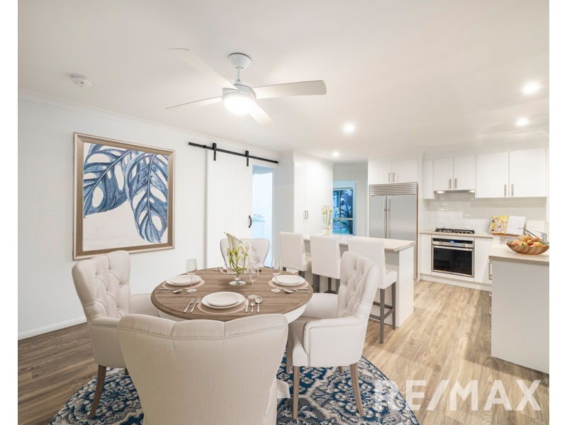 6 Bloomsbury Crescent, Moggill QLD 4070