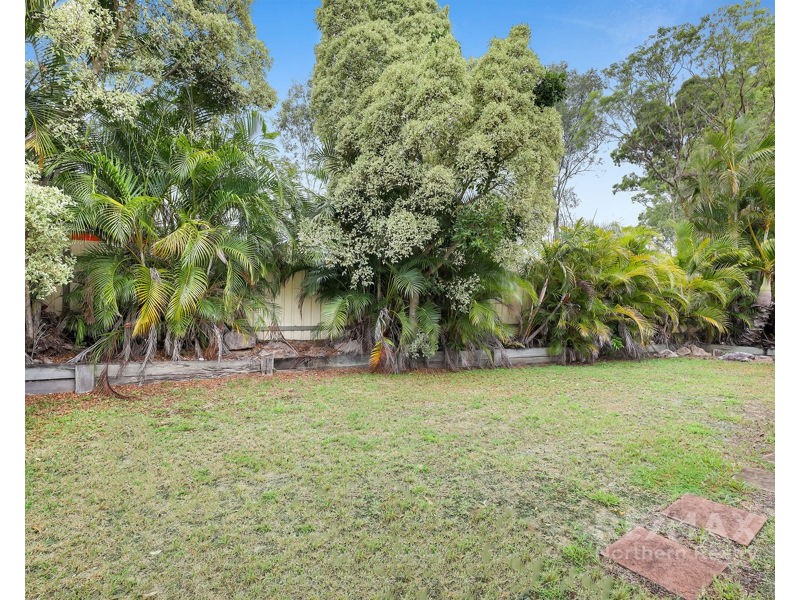 15 Laceflower Crescent, Eatons Hill QLD 4037