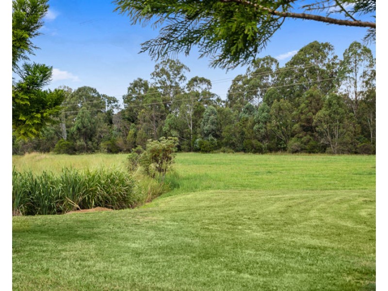 53 Centenary Court, Warner QLD 4500