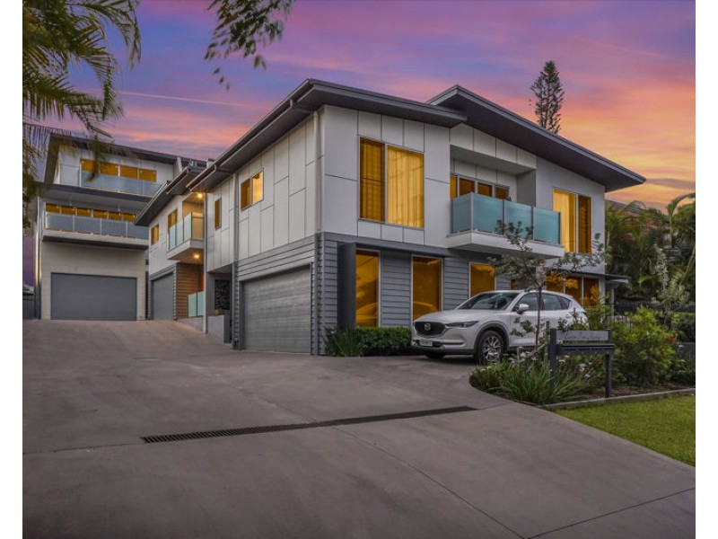 2/11 First Avenue, Coolum Beach QLD 4573