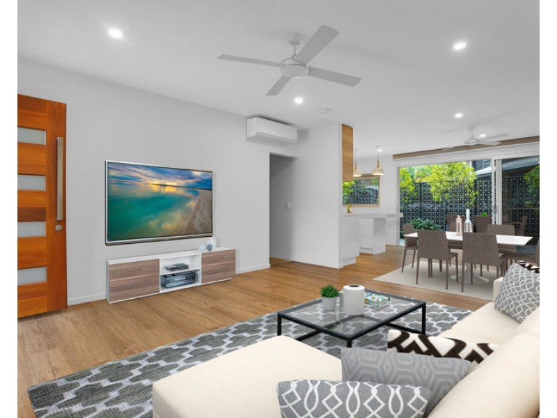 2/11 First Avenue, Coolum Beach QLD 4573