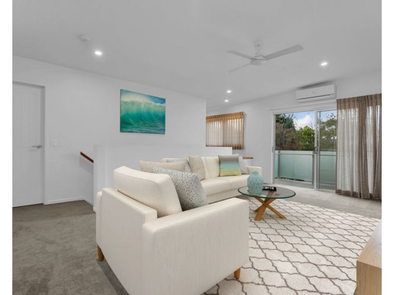 2/11 First Avenue, Coolum Beach QLD 4573