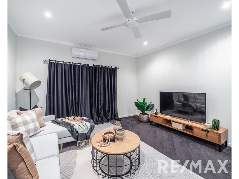 58 Swan Parade, Warner QLD 4500