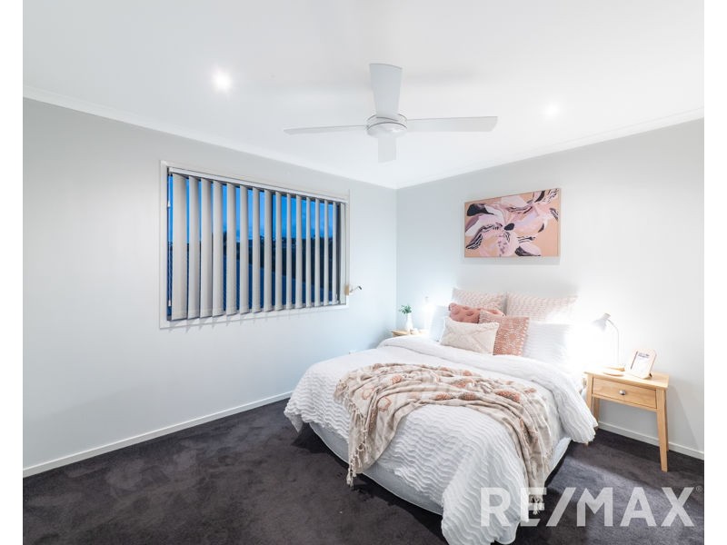 58 Swan Parade, Warner QLD 4500