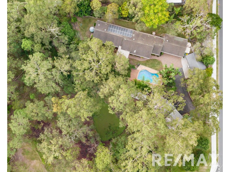 2 Lambert Court, Eatons Hill QLD 4037