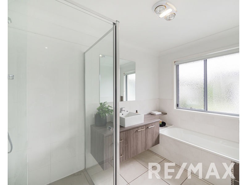 17 Jean Close, Joyner QLD 4500