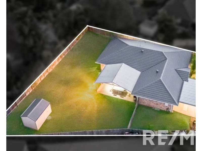 9 Pascali Crescent, Eatons Hill QLD 4037