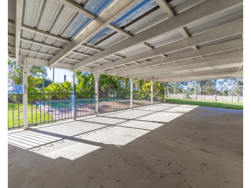 5 Listonia Drive, Albany Creek QLD 4035