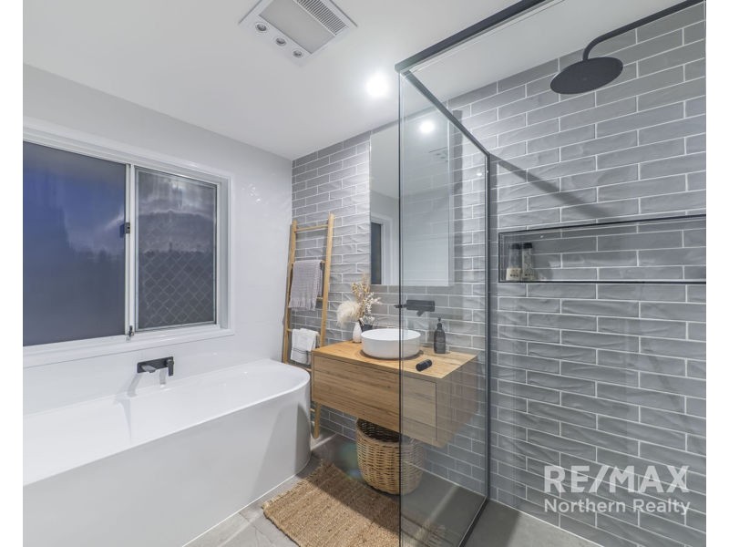 66 Thiess Drive, Albany Creek QLD 4035