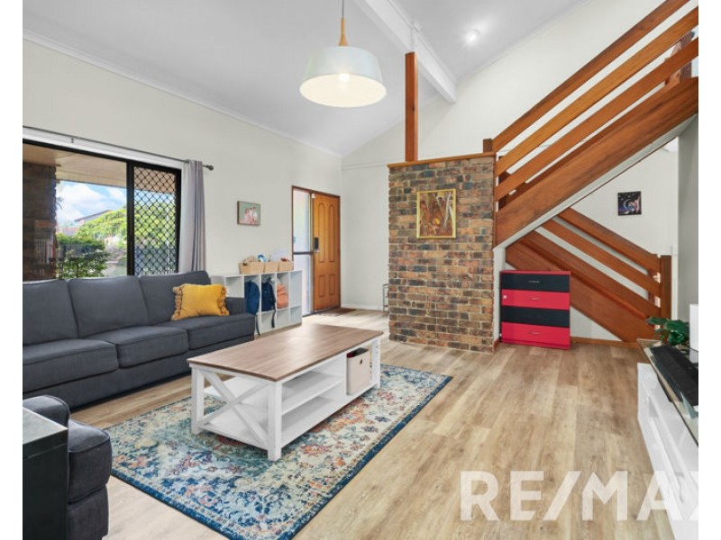 6 Pegasus Avenue, Eatons Hill QLD 4037