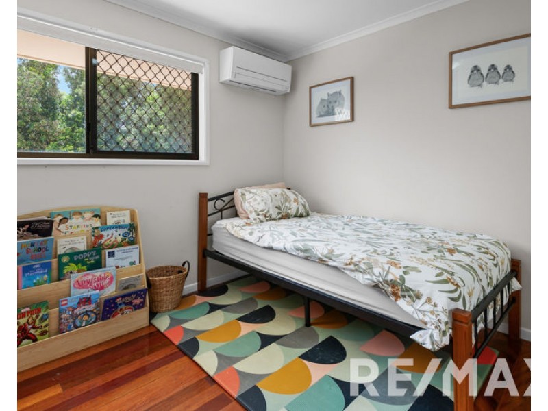 6 Pegasus Avenue, Eatons Hill QLD 4037