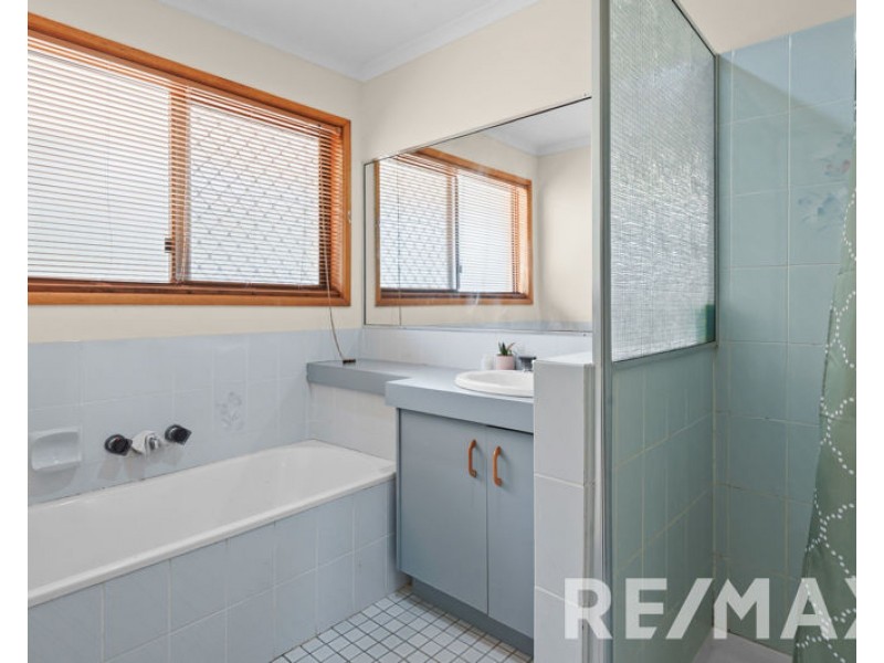 6 Pegasus Avenue, Eatons Hill QLD 4037