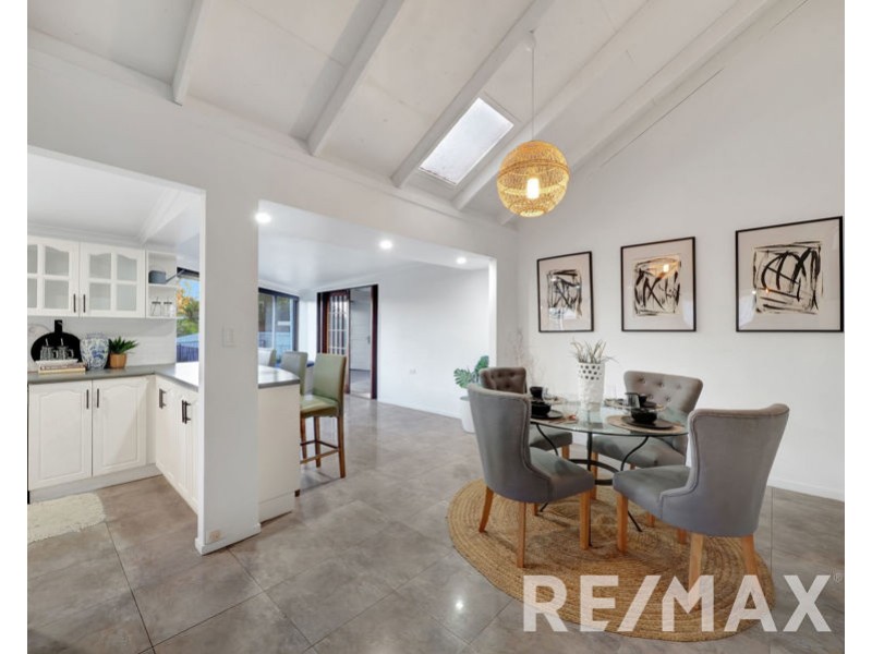 14 Minerva Court, Eatons Hill QLD 4037