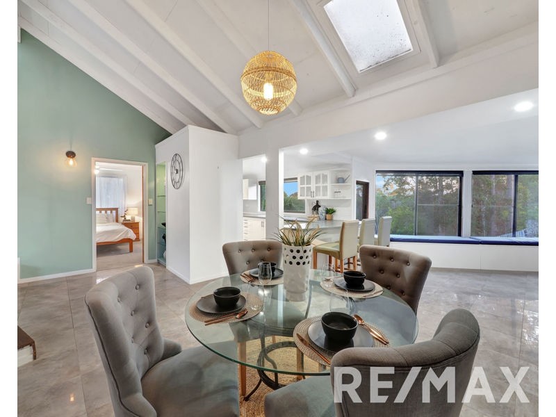 14 Minerva Court, Eatons Hill QLD 4037