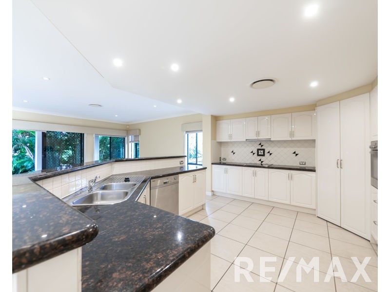 36 Palmetto Place, Bridgeman Downs QLD 4035