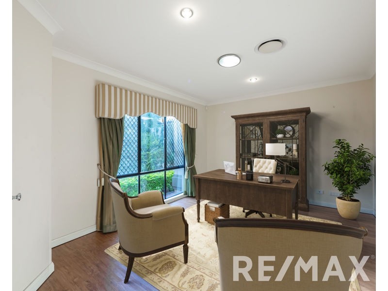 36 Palmetto Place, Bridgeman Downs QLD 4035