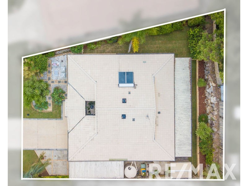 9 Jacqueline Court, Everton Hills QLD 4053