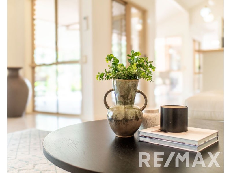 4 Tammy Court, Eatons Hill QLD 4037