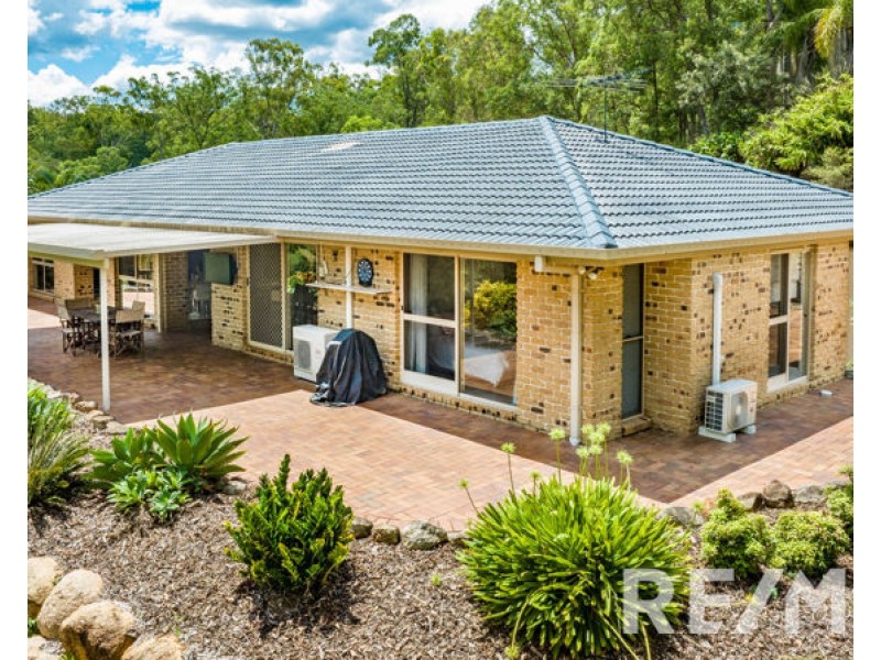 4 Tammy Court, Eatons Hill QLD 4037