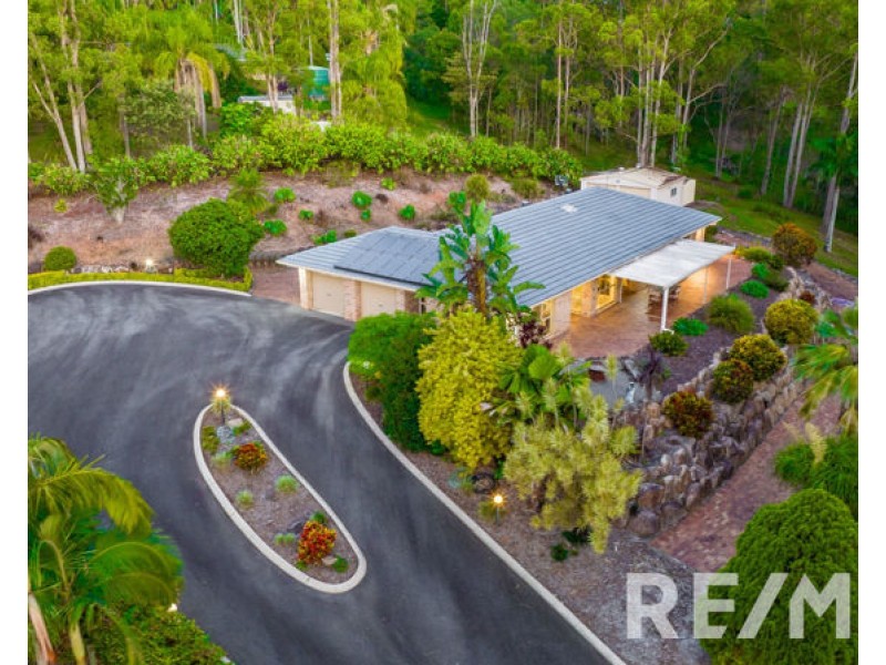4 Tammy Court, Eatons Hill QLD 4037
