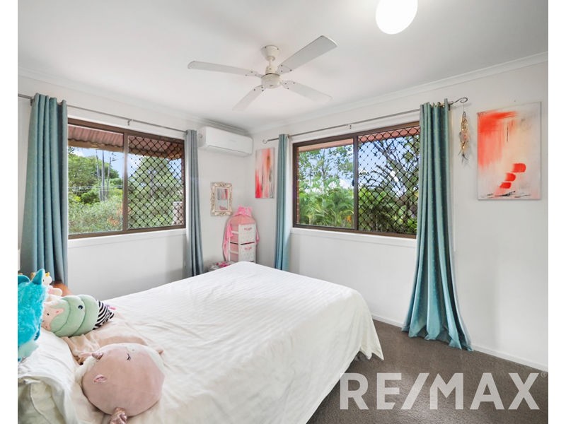 7 Sarah Court, Eatons Hill QLD 4037