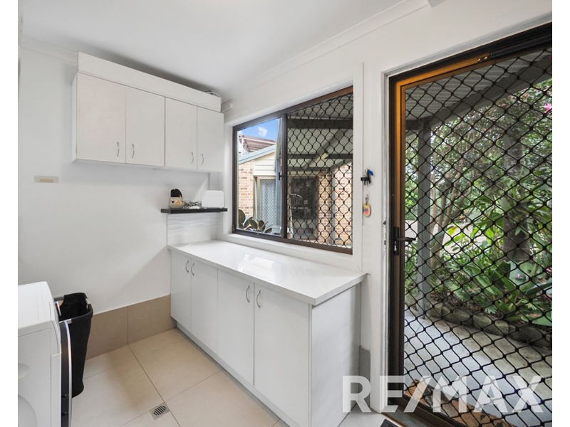 7 Sarah Court, Eatons Hill QLD 4037