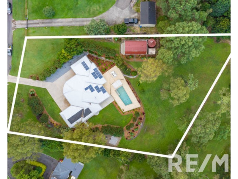 6 Equestrian Court, Highvale QLD 4520