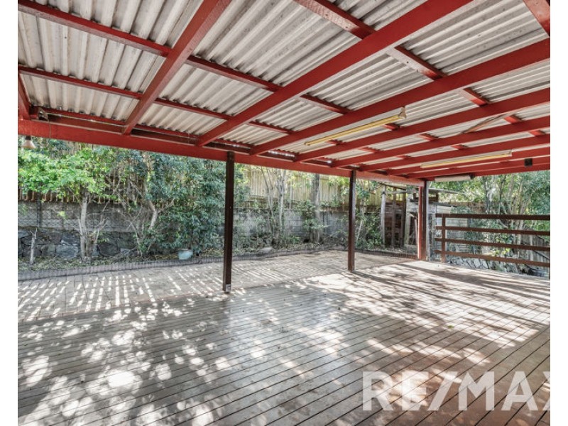 5 Juno Court, Eatons Hill QLD 4037