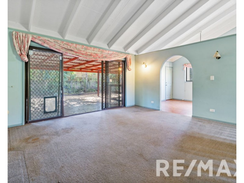 5 Juno Court, Eatons Hill QLD 4037