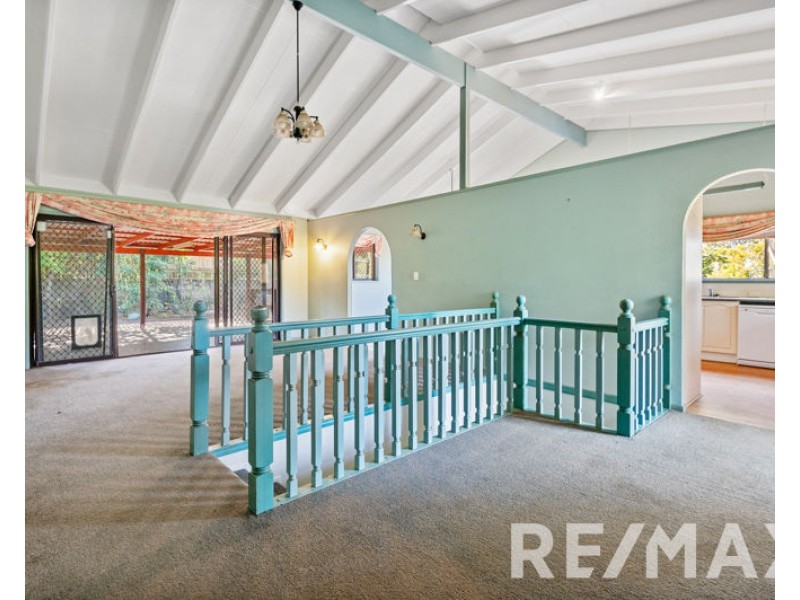 5 Juno Court, Eatons Hill QLD 4037