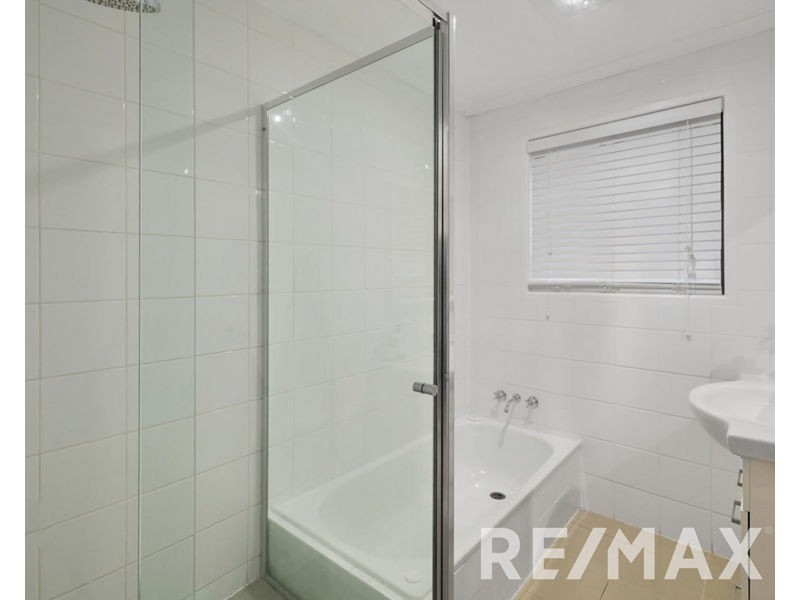 14 Clayton Street, Woorim QLD 4507