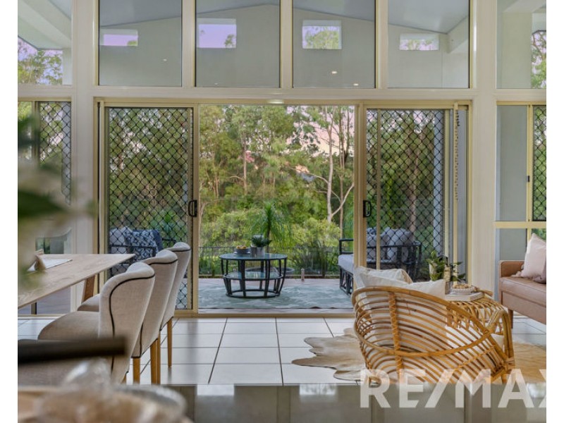 4 Tinaroo Court, Albany Creek QLD 4035