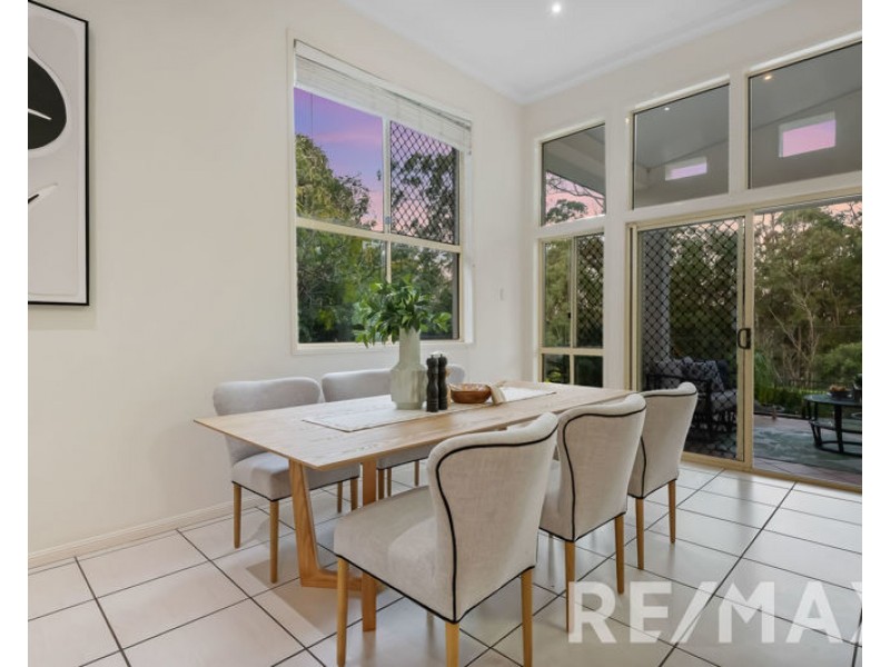 4 Tinaroo Court, Albany Creek QLD 4035