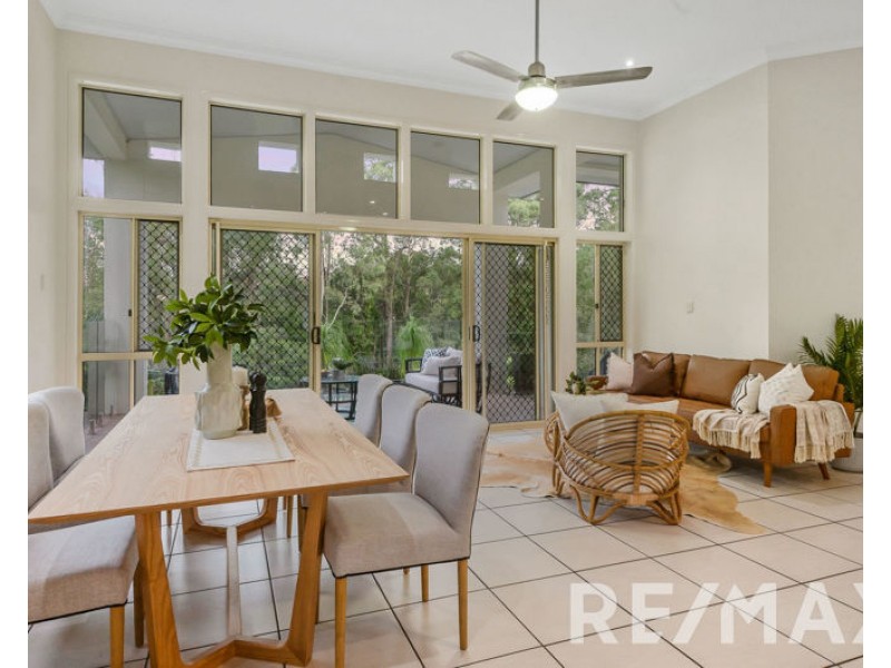 4 Tinaroo Court, Albany Creek QLD 4035