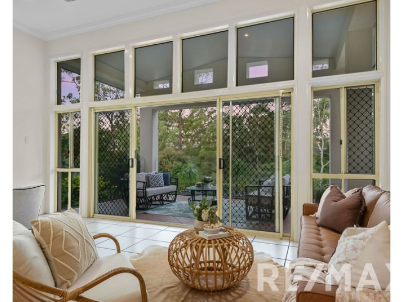 4 Tinaroo Court, Albany Creek QLD 4035