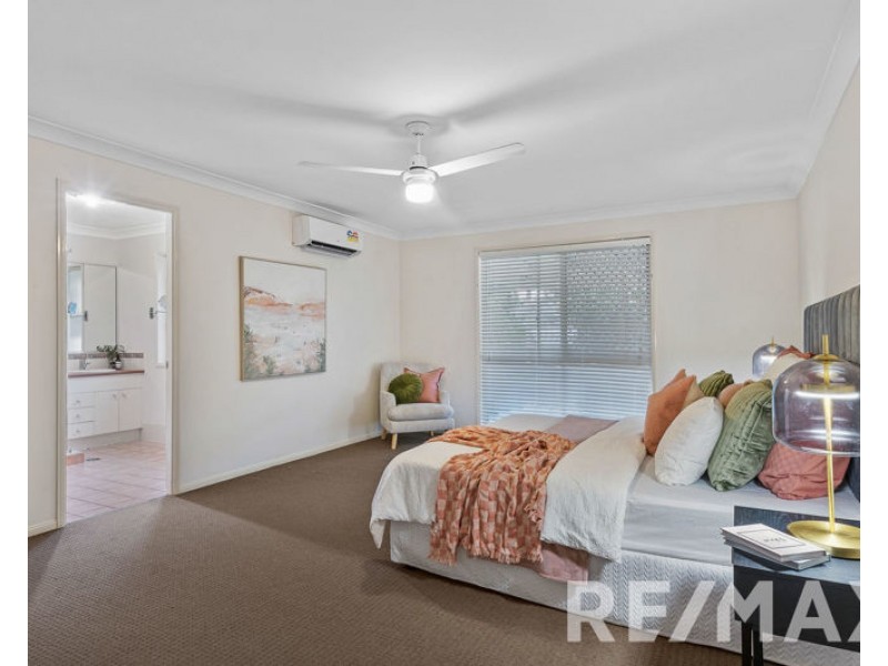 4 Tinaroo Court, Albany Creek QLD 4035