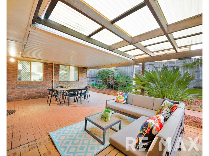 15 Macarthur Drive, Kallangur QLD 4503