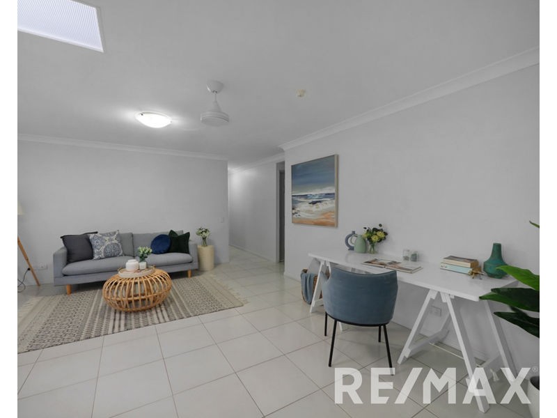 15 Macarthur Drive, Kallangur QLD 4503