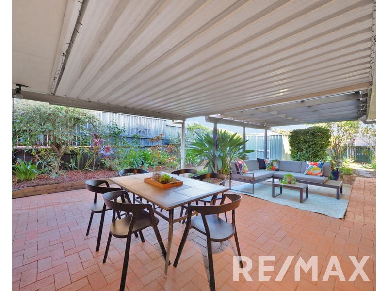 15 Macarthur Drive, Kallangur QLD 4503