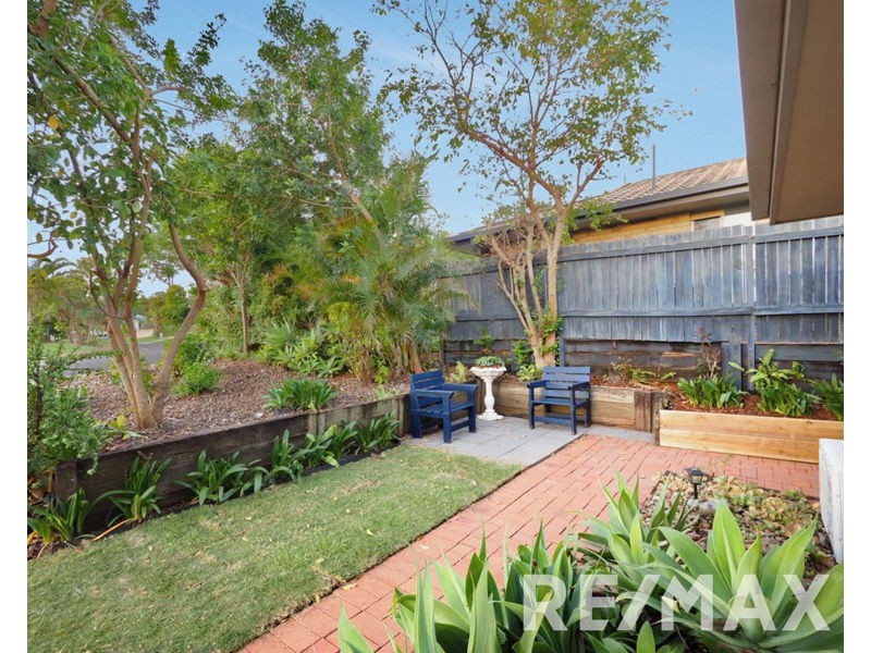 15 Macarthur Drive, Kallangur QLD 4503