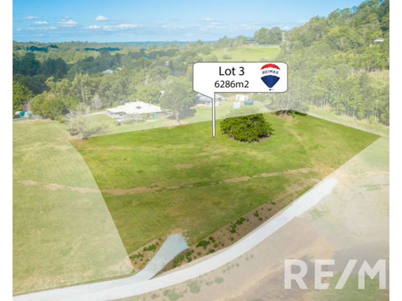 11 Camfin Road, Clear Mountain QLD 4500