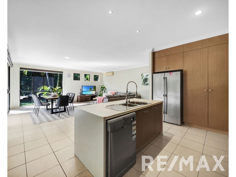 82 Balstrup Road South, Kallangur QLD 4503