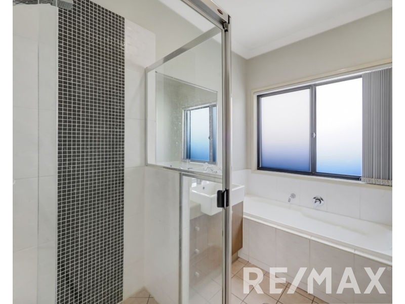 82 Balstrup Road South, Kallangur QLD 4503