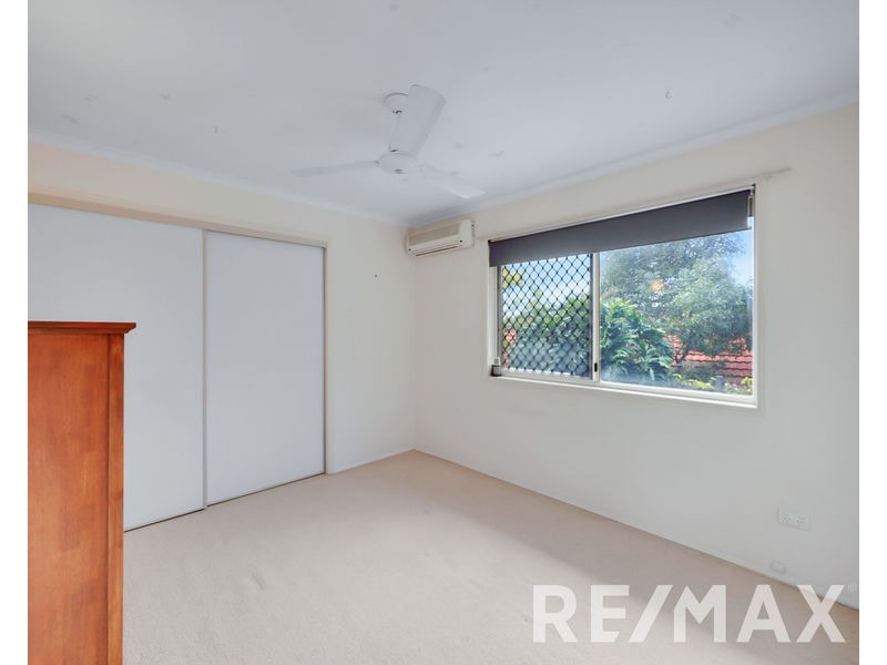 10 Phoenix Court, Eatons Hill QLD 4037