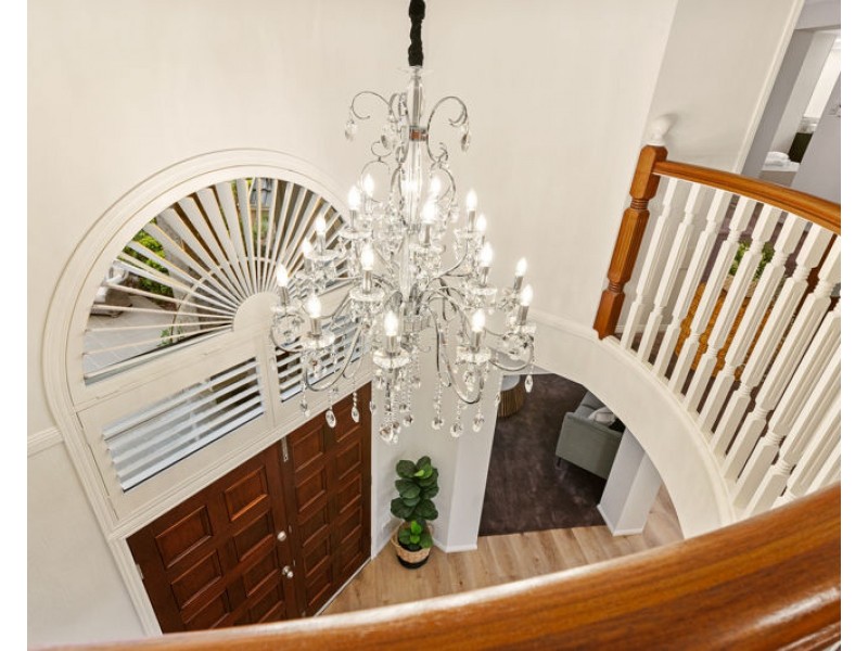 52 Snow Wood Drive, Eatons Hill QLD 4037