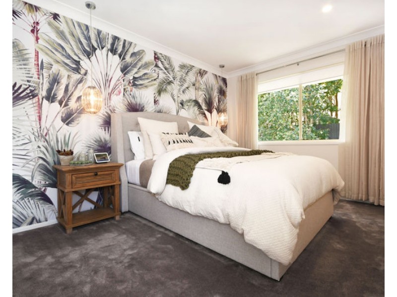 52 Snow Wood Drive, Eatons Hill QLD 4037