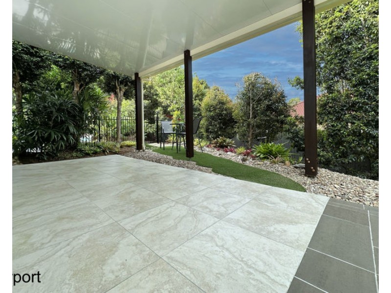 52 Snow Wood Drive, Eatons Hill QLD 4037