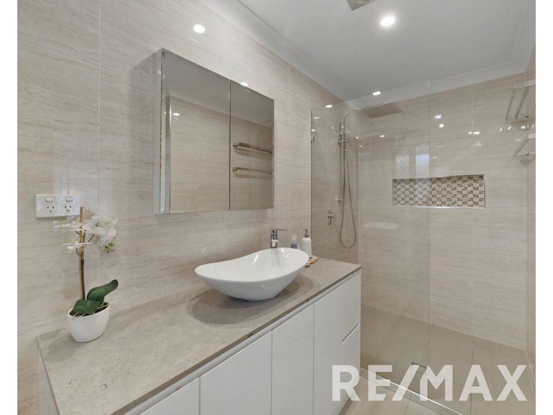 6 Guava Place, Narangba QLD 4504