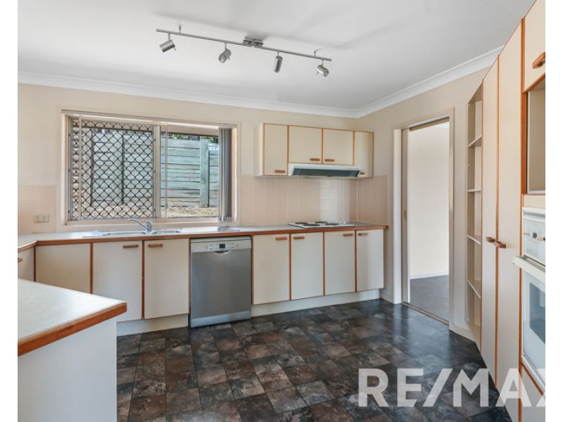 4 Apollo Court, Eatons Hill QLD 4037