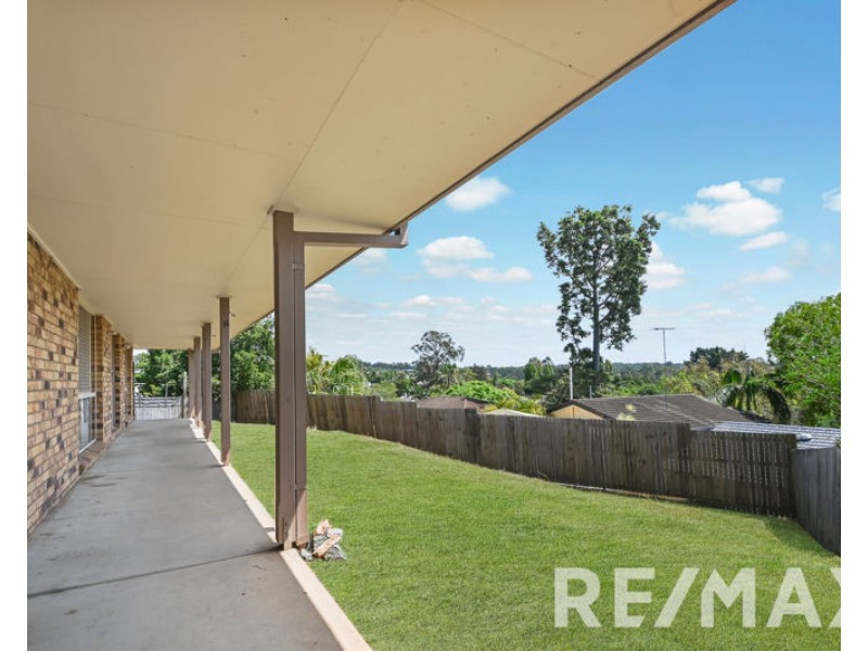 4 Apollo Court, Eatons Hill QLD 4037